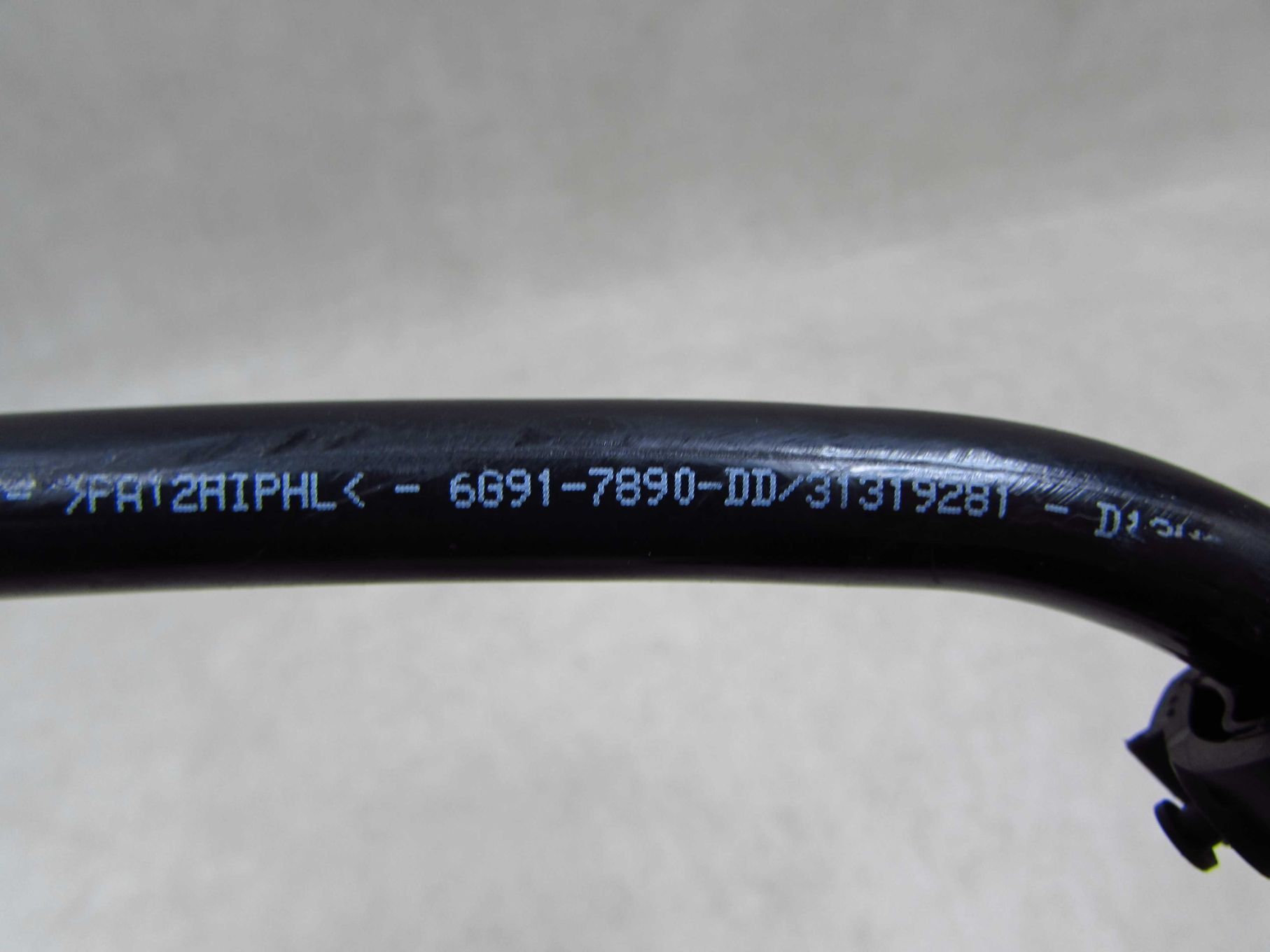 VOLVO S60 II V60 XC 2.4 D5 10-18 WAZ PRZEWOD OLEJU SKRZYNI BIEGOW AUTOMAT 31319281 6G91-7890-DD