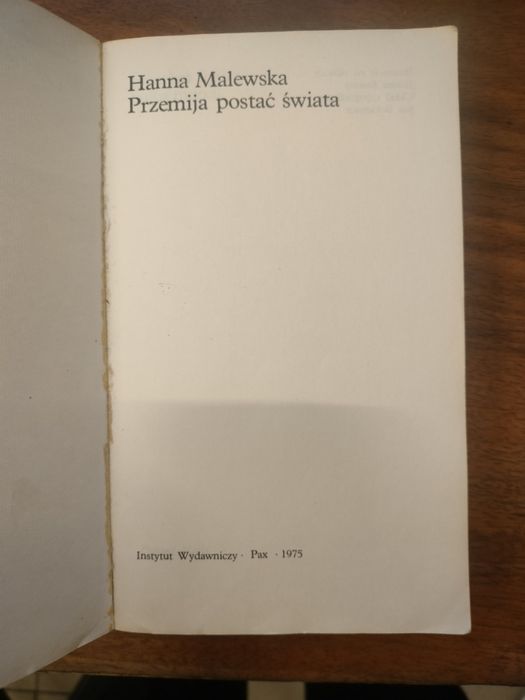 Hanna Malewska - Przemija postać świata