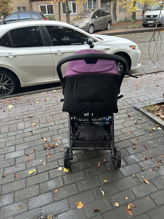 Продам прогулянкову коляску