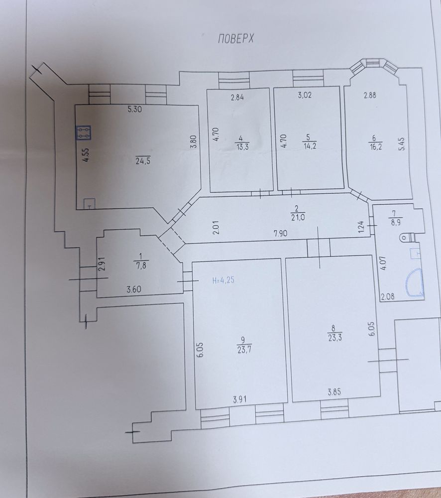 Продам  Центр 5 кв площадью  155 кв м Бажанова 14
