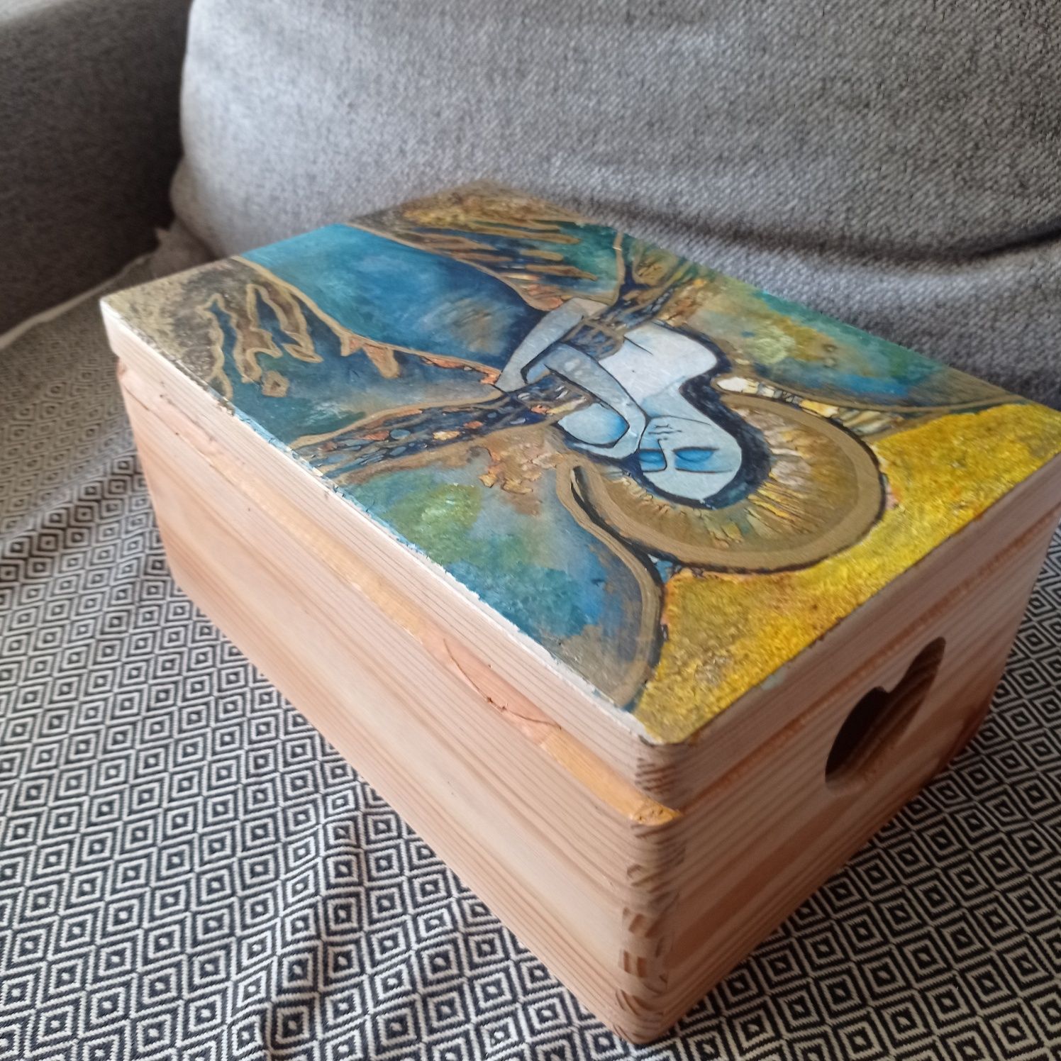 Skrzynka drewniana decoupage 30*20