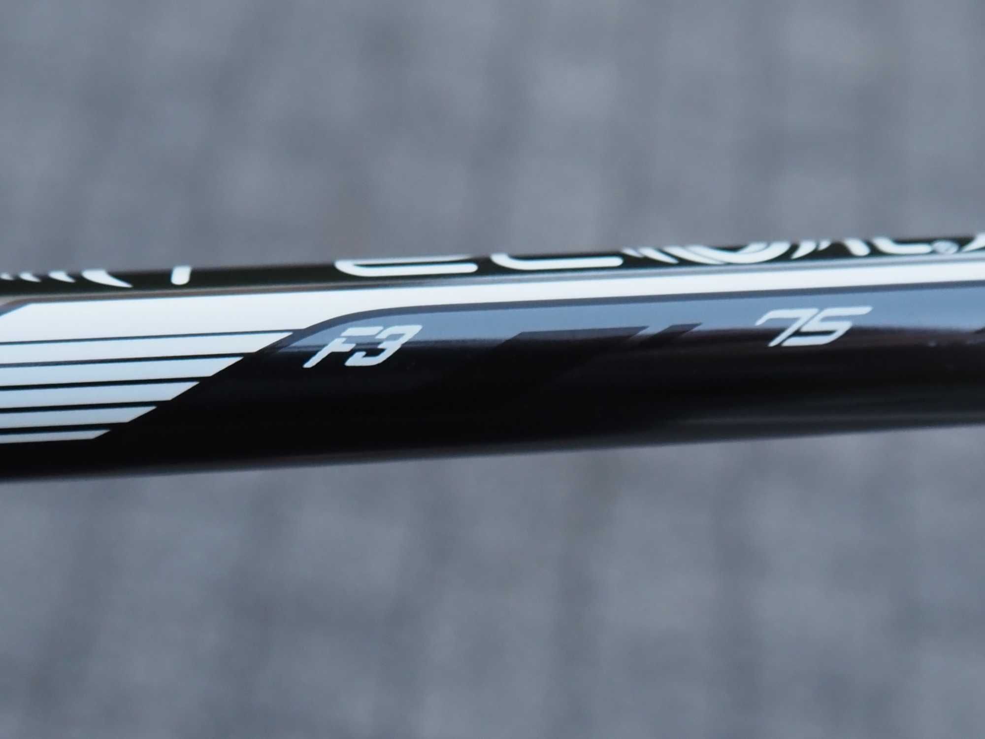 Kij do golfa Callaway Rogue ST Iron 7  Dla wysokich, Idealny na 1 Kij