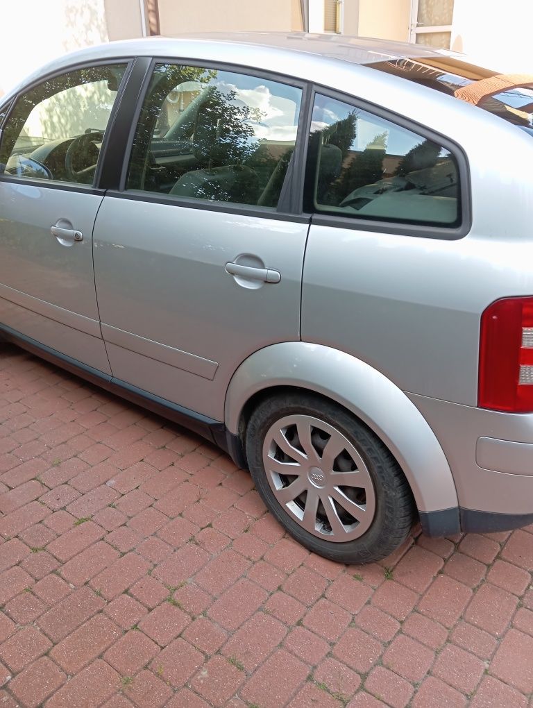 Audi a2 1,4 benzyna LPG 2001