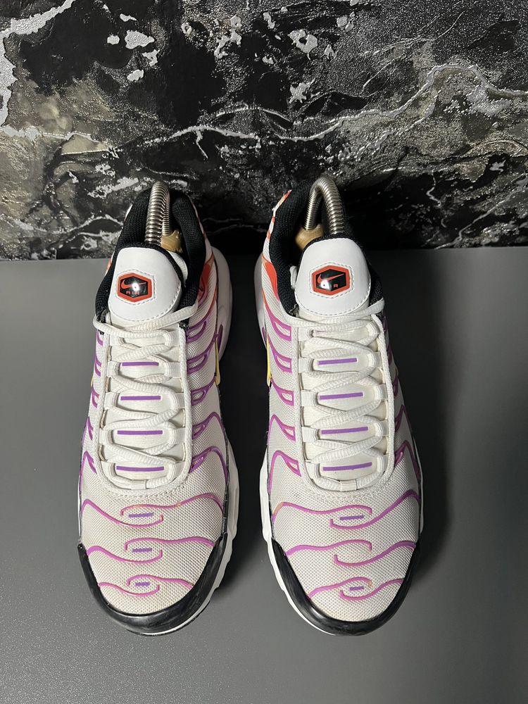 Кросівки чоловічі Nike Air Max Plus TN Gradient Pink 40.5р