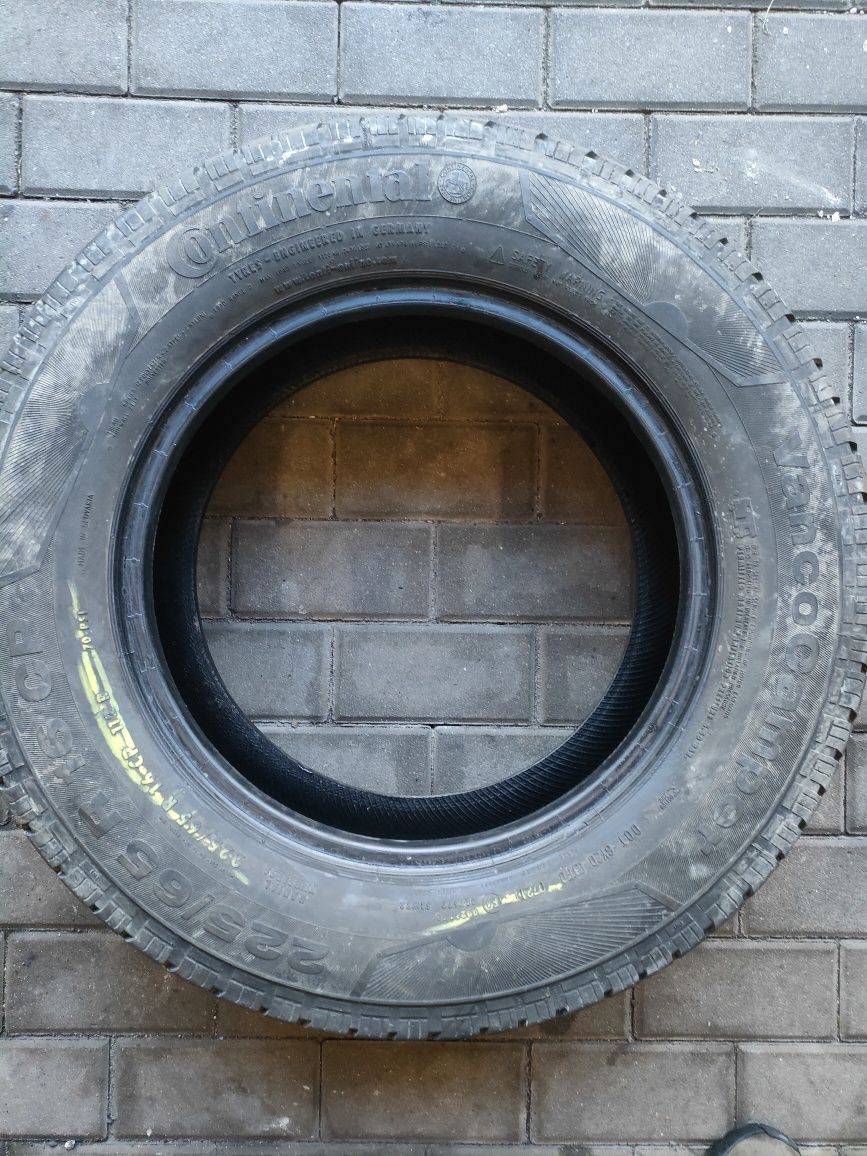 1x Continental Vanco Camper 225/65R16CP 1 sztuka letnia