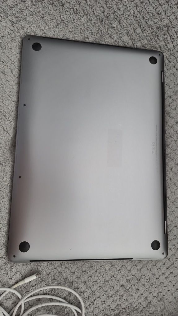 Macbook Pro 16 2019 i7