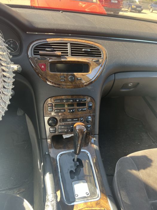 Пежо 607,на хорошем ходу.вся техника сделана