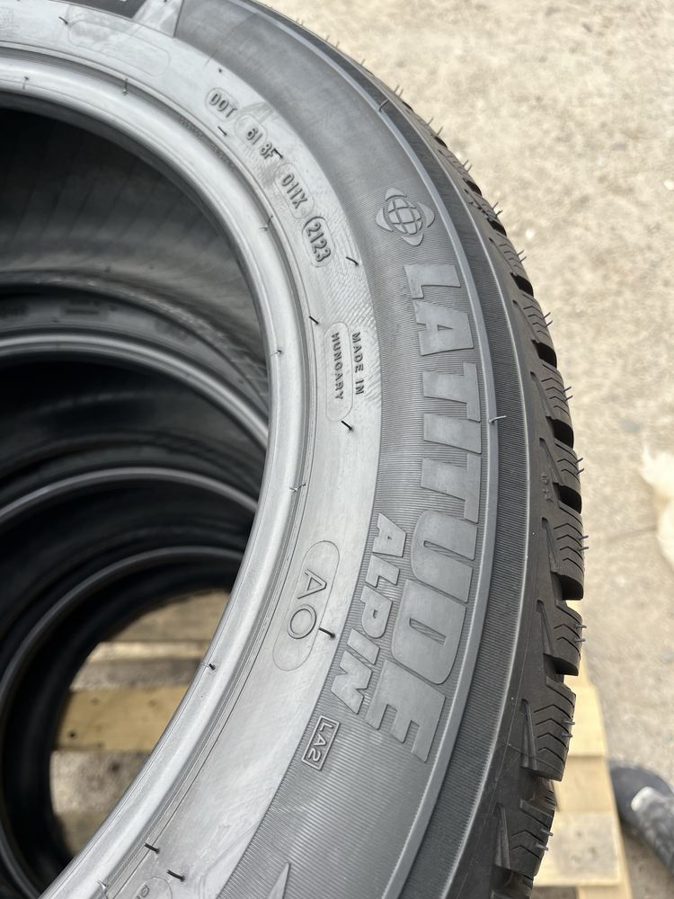 235/55 r19 Michelin Latitude Alpin LA2 99% 23 год Резина зимняя