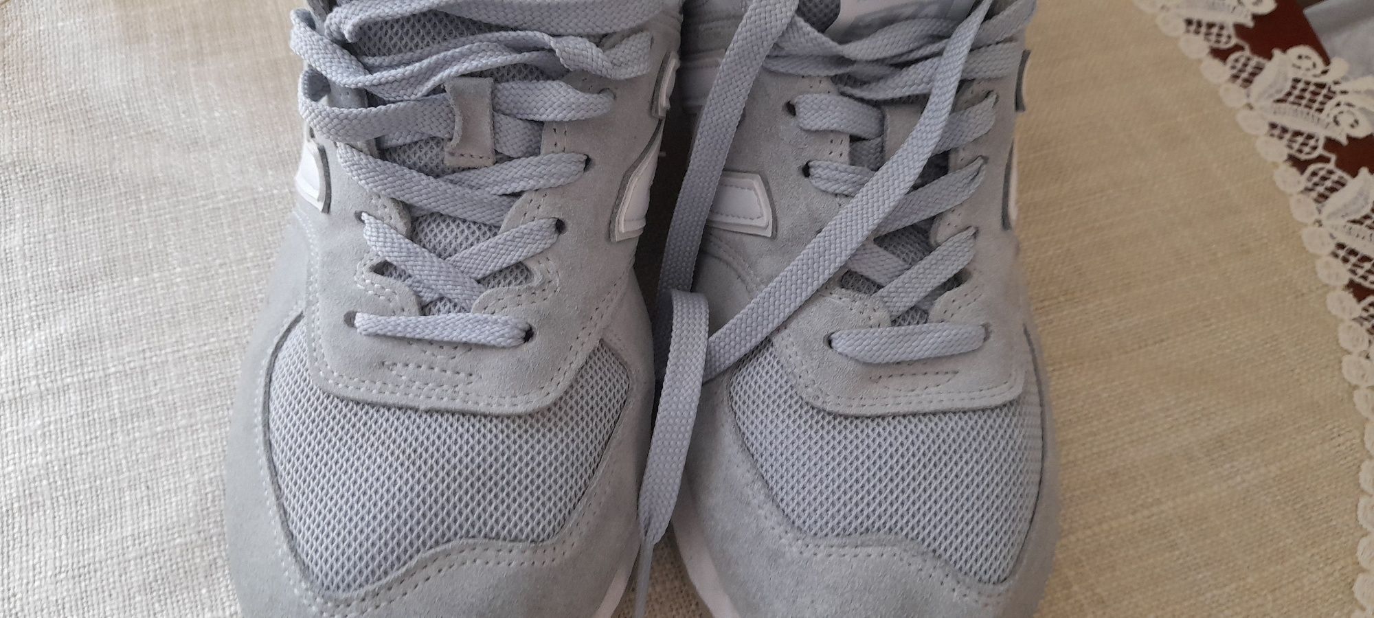 Damskie Adidasy rozmiar 40