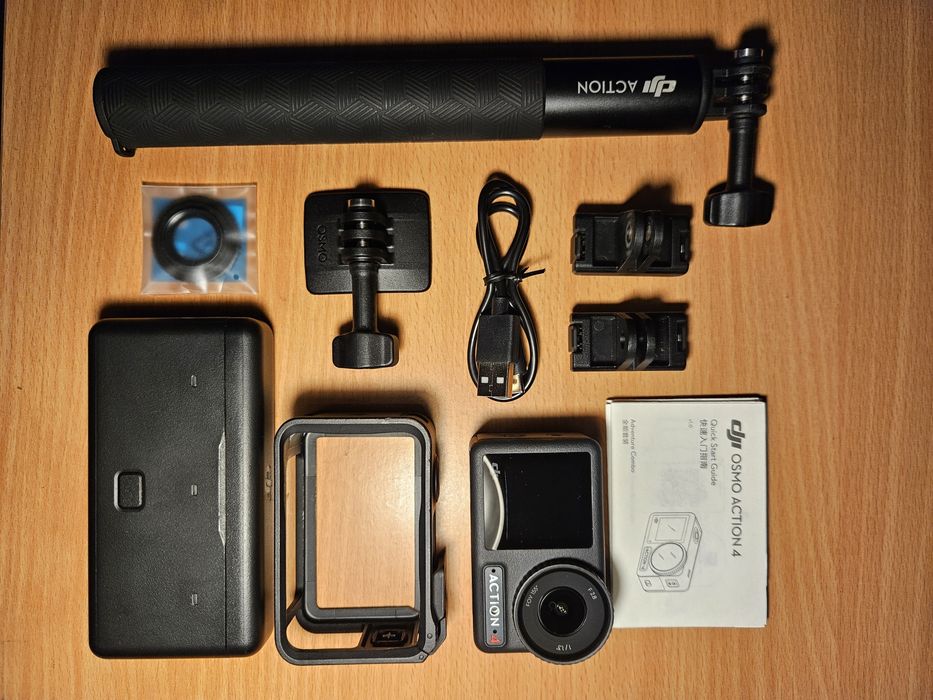 DJI OSMO ACTION 4 - Adventure Kit