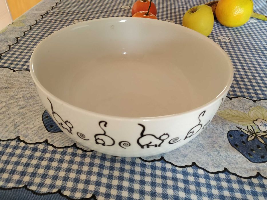 Conjunto Pratos e Tigela da Loja do Gato Preto