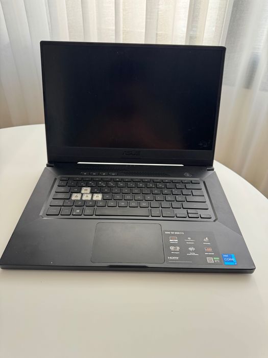 ASUS TUF Dash F15 – i7 | RTX 3060 | 16 GB RAM | 512 GB SSD