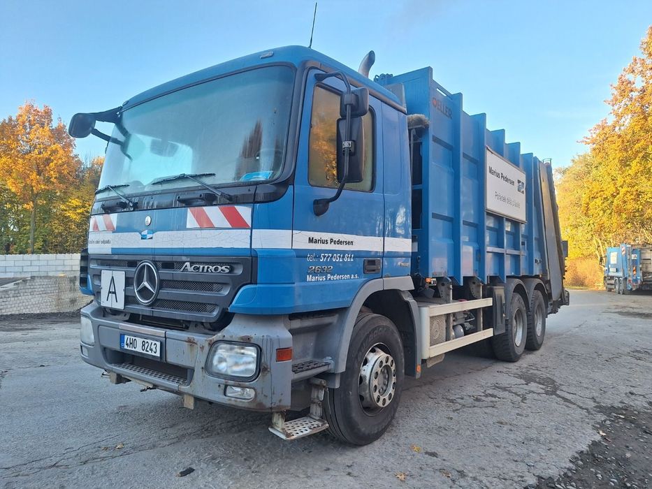 Versalift Actros 2632L 6X4  Mb Actros 2632L 6X4