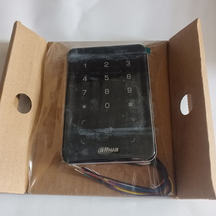 Czytnik zbliżeniowy z klawiaturą ASR2101A-ME Dahua