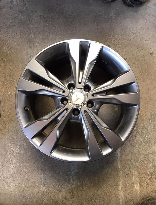 Диски R18 Mercedes Мерседес W447 A4474010501