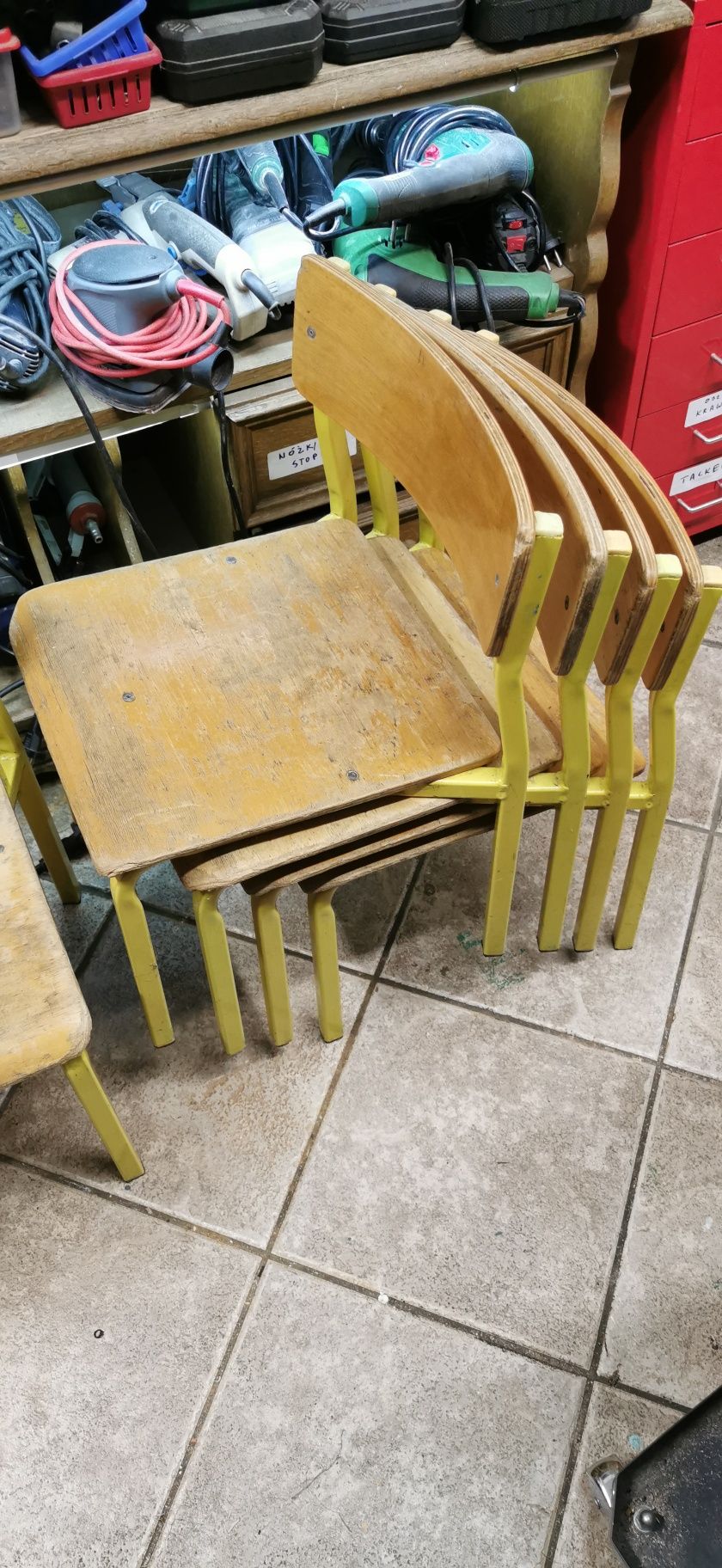 Krzesełka przedszkolne