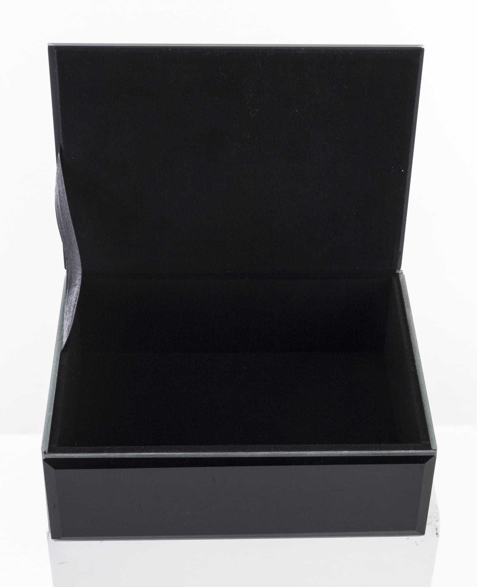 Szklana prostokątna szkatułka czarna 16x12 cm