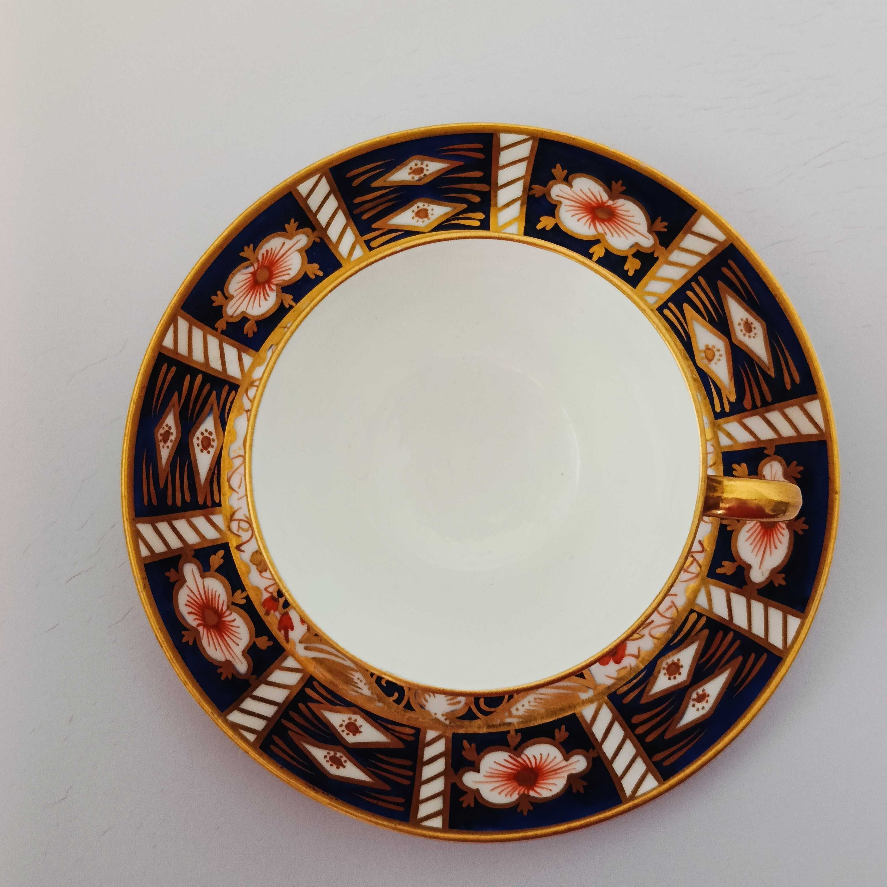 **KULTOWA**porcelana filiżanka Royal Crown Derby 1920+