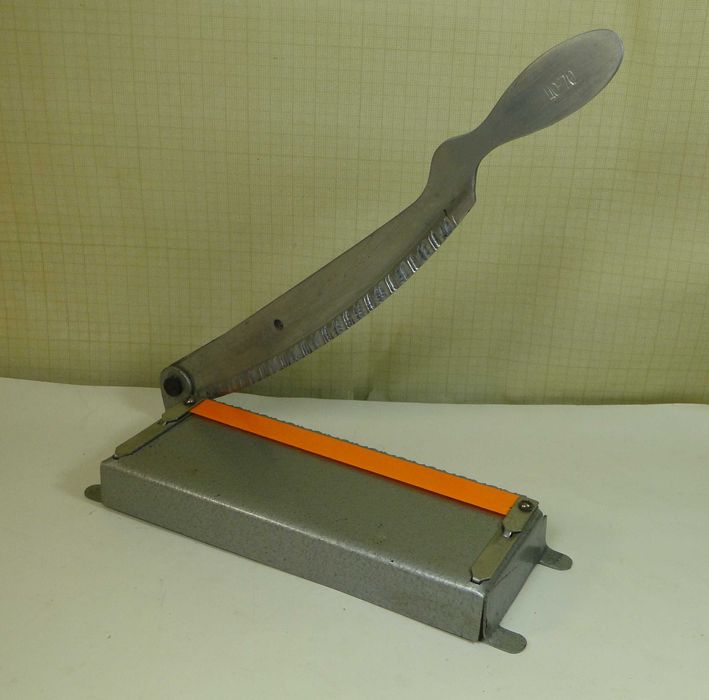 Резак для фотобумаги