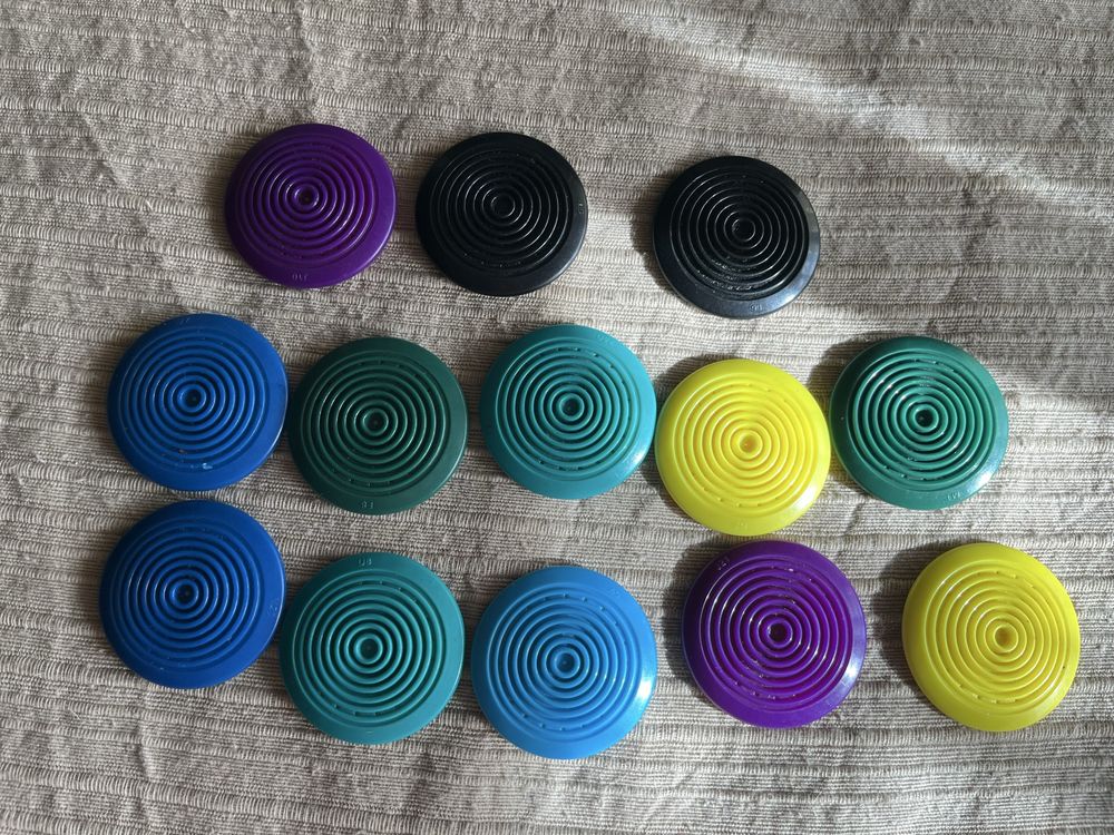Vendo tazos dos pokemons