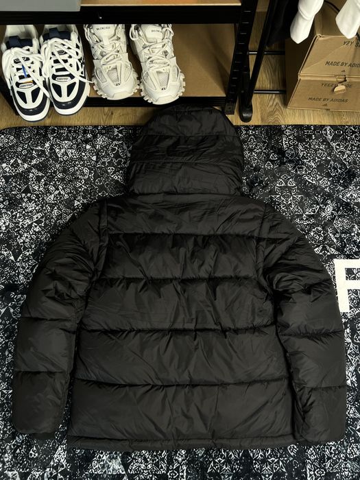 Пуховик Burberry London / Пуховик Барбери Лондон / Пуховик Барбери