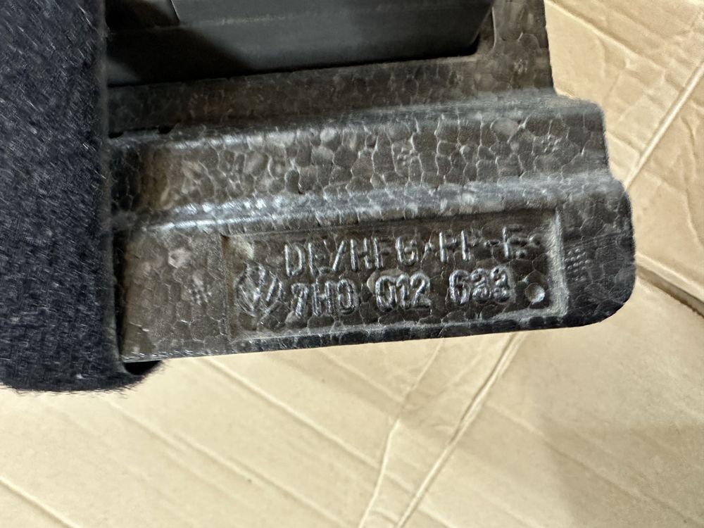 Автомобільний компресор vw t5,vw t6,7H0012615