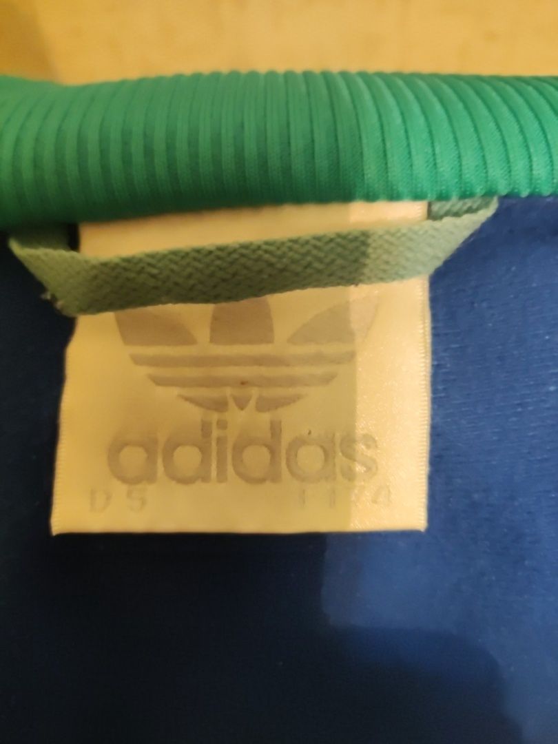 Олимпийка adidas.