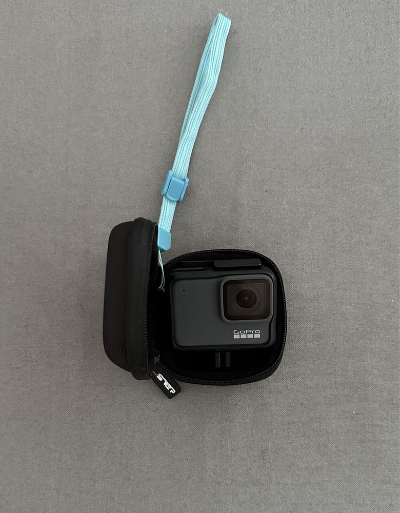 GoPro Hero 7 Silver com acessorios