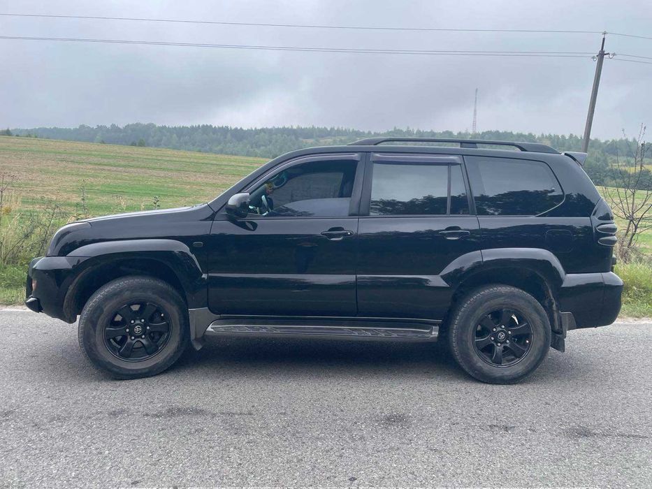 Toyota land cruiser prado