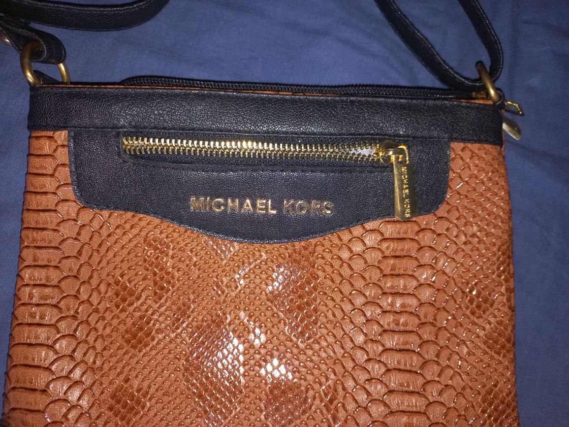 Torebka Michael Kors skora listonoszka