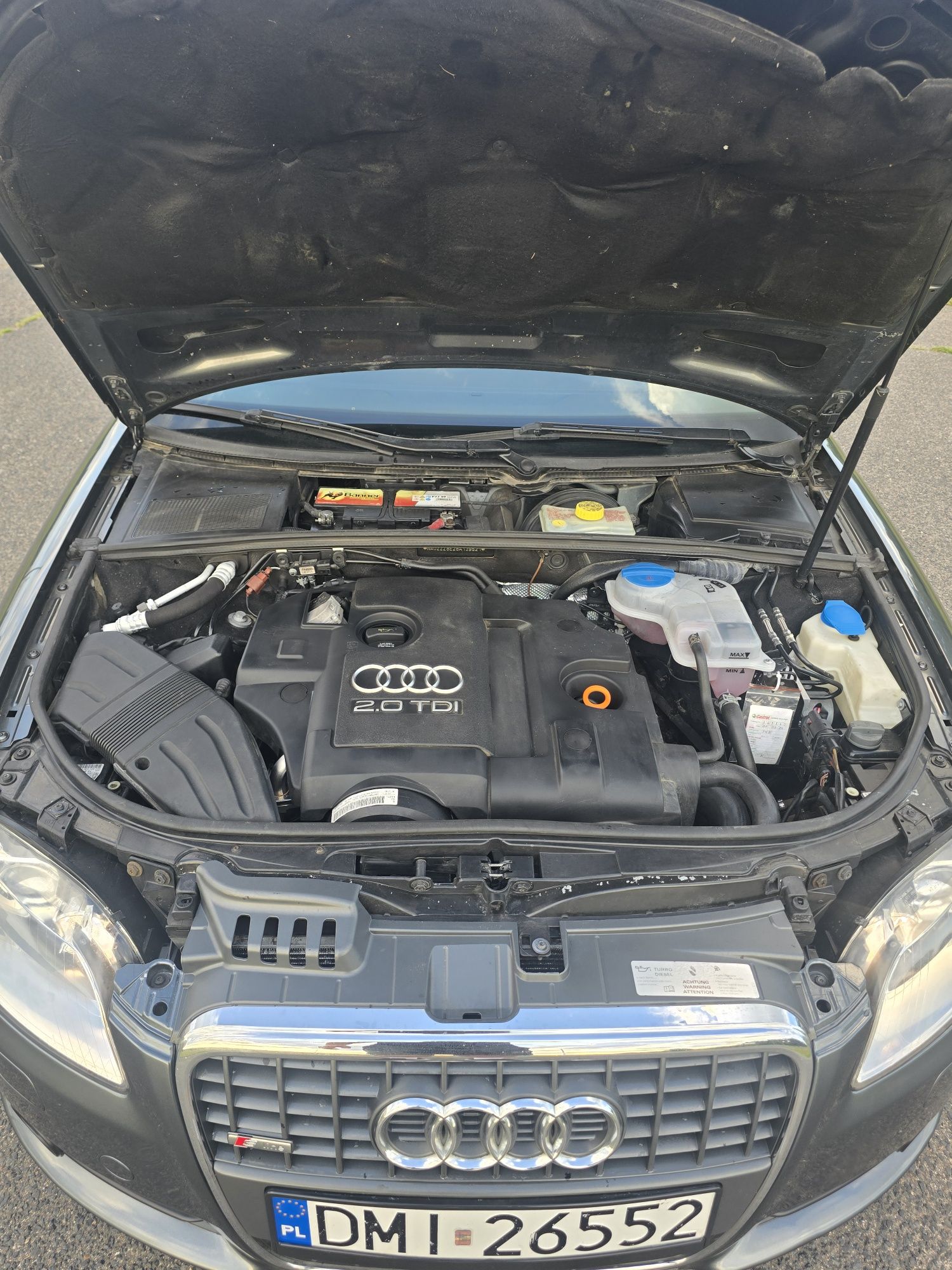 Audi a4 b7 2.0 tdi s line  140 km