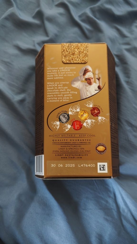 Lindt LINDOR Praliny pralinki Assorted 200g prezent na każdą okazję
