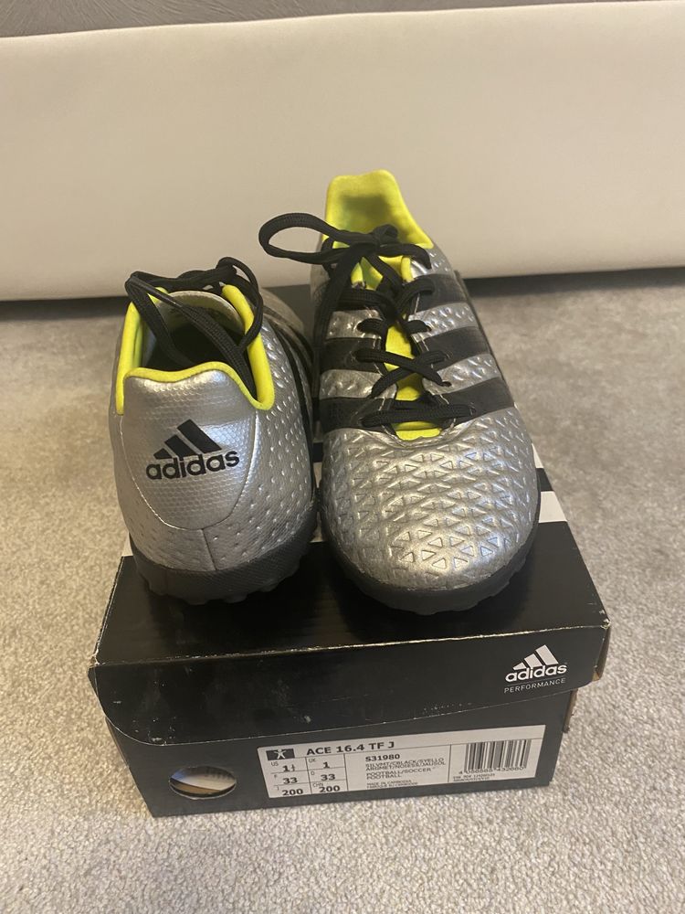 Adidas ACE 16.4 soccer football piłkarskie r 33