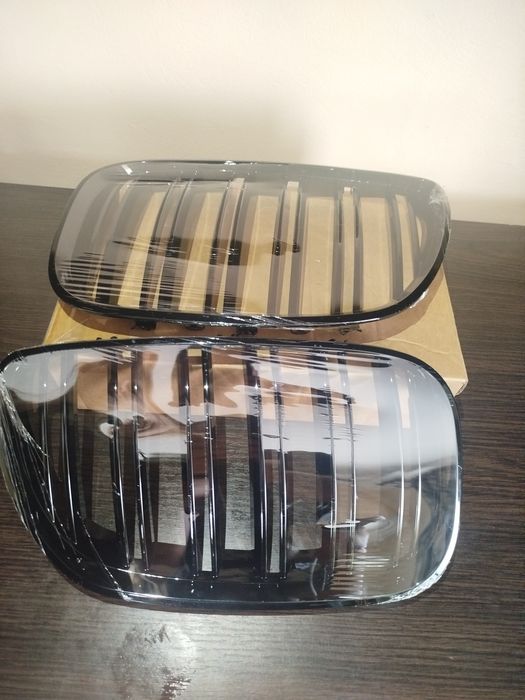 Ноздрі bmw E53, E60, E46 передня решітка радіатора нові