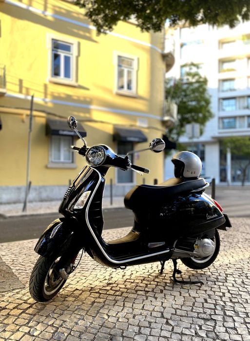Vespa GTS 125 impecável