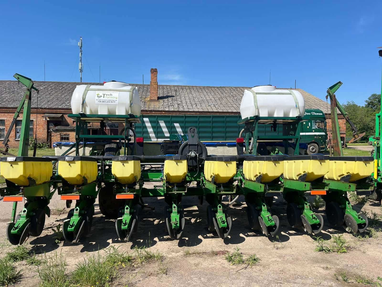 John deere 1780 з рідкими добривами