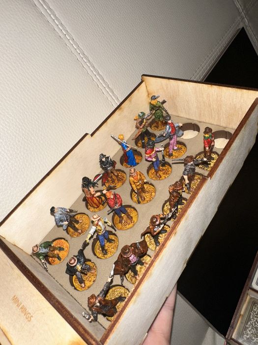 Western Legends + dodatki + żetony + pomalowane figurki + insert!