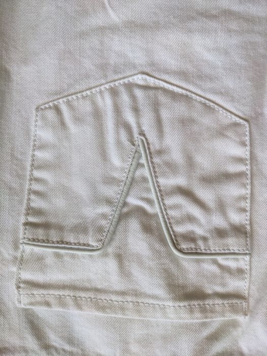 VERCACE,  джинсы белые, котон.