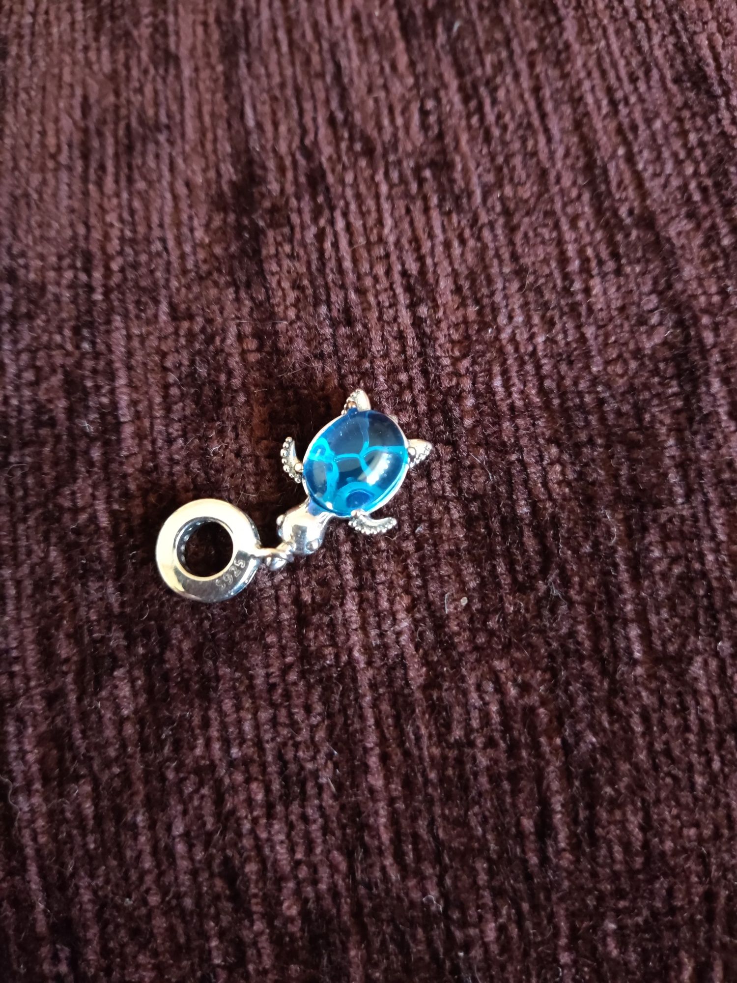 Charms uroczy żółwik