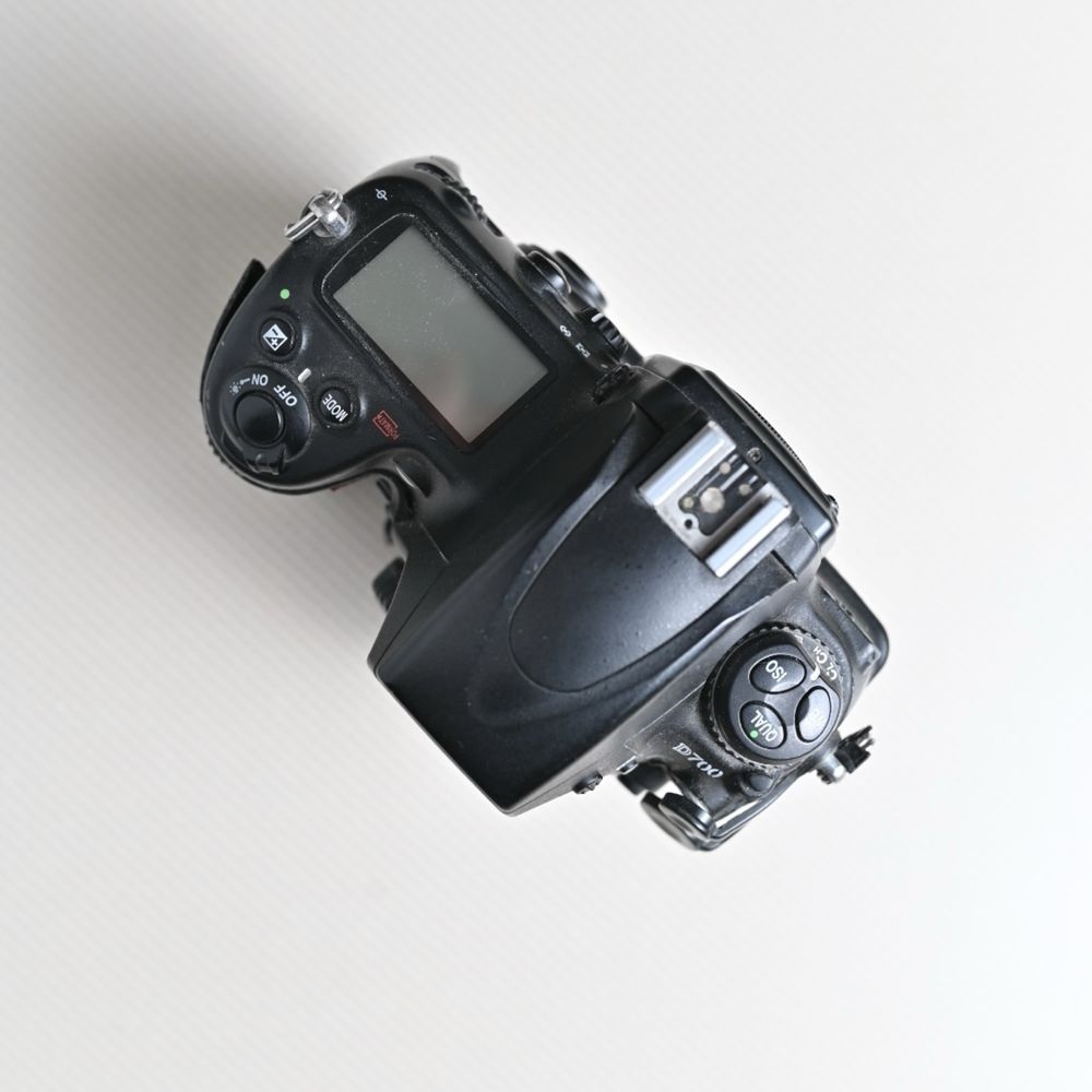 Nikon D700 в Одесі 5800 та 6800 з ніштячками.