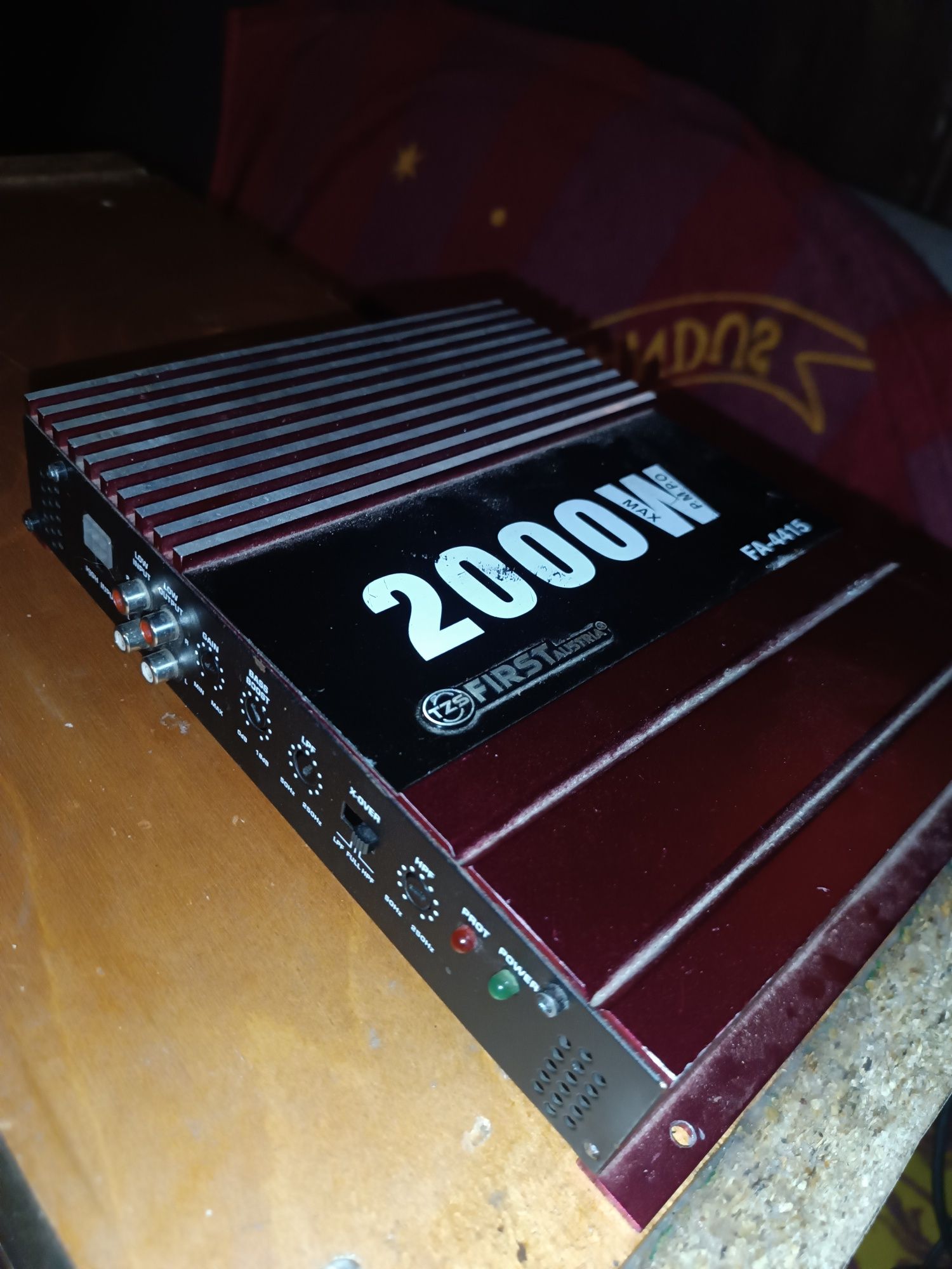 Subwoofer 10" ze skrzynią
