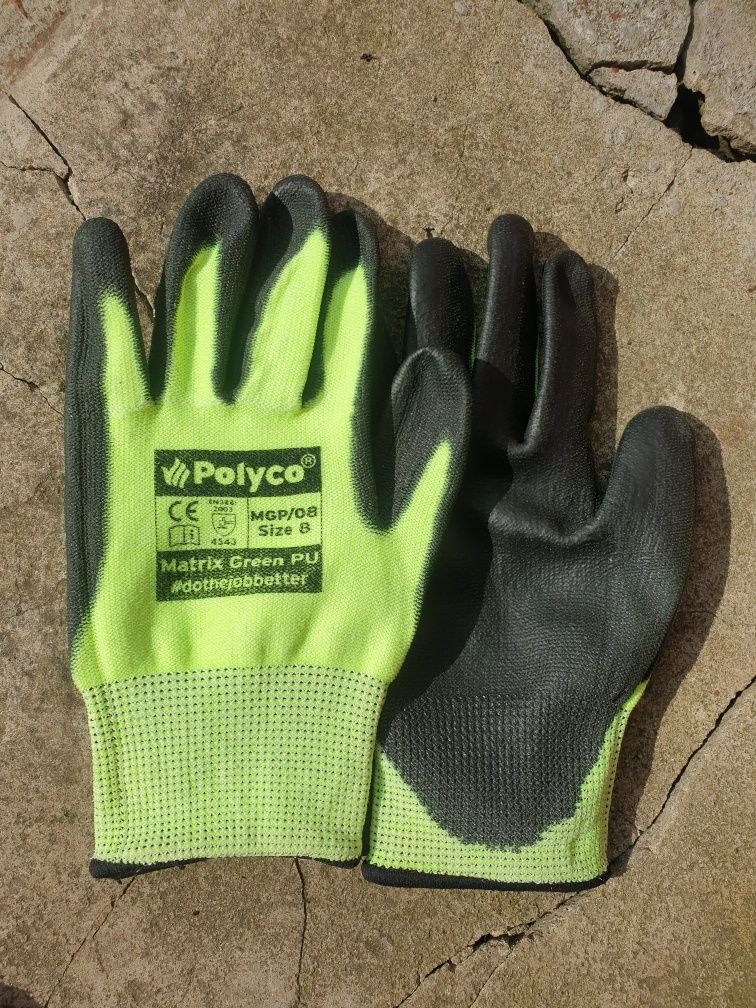 Новые перчатки Polyco