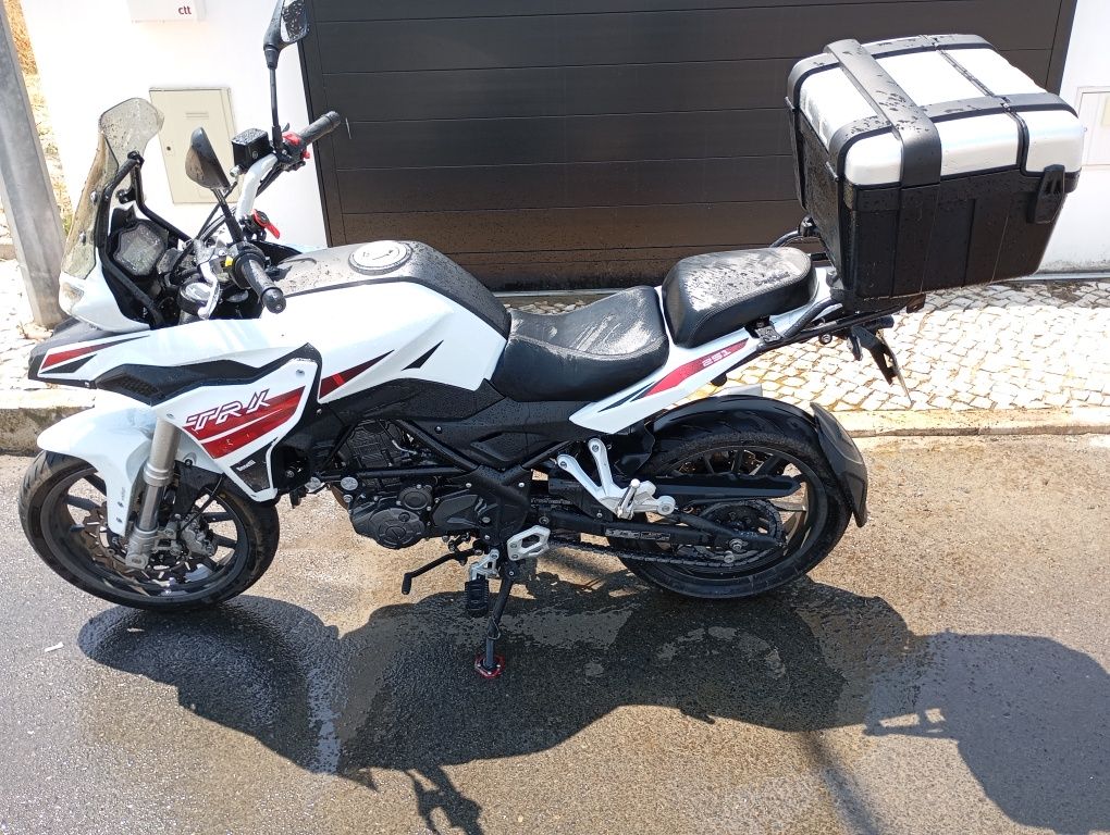 Benelli TRK 251 14.000Km