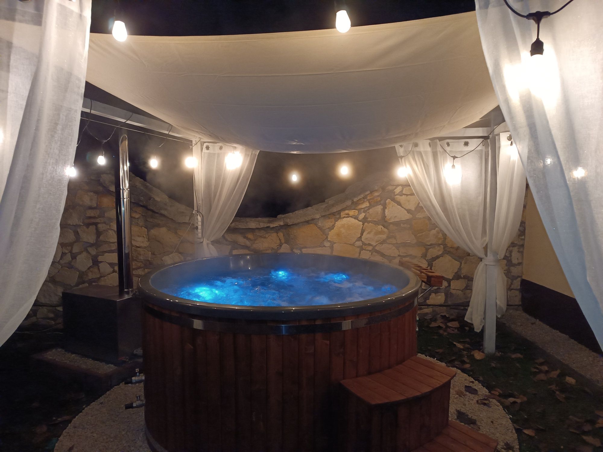 MAGICZNY WIECZÓR panieński urodziny domki z jacuzzi, Bania, noclegi