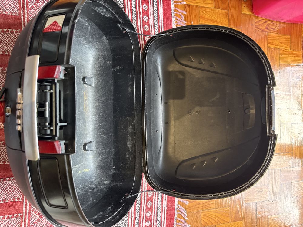 Top case mota Givi Maxia e46