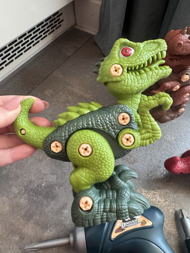 3xdinozaur zabawka do skręcania Triceratops Rex Velociraptor wiertarka