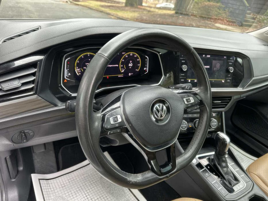 Volkswagen Jetta SEL      2020