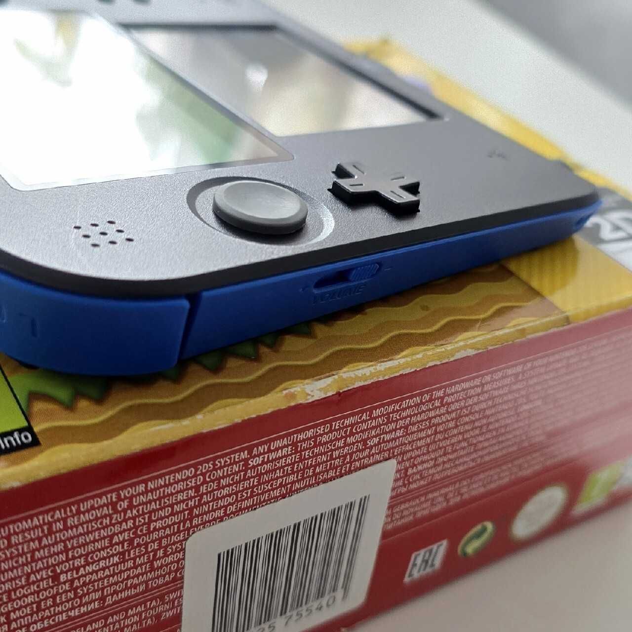 Konsola Nintendo 2DS Super Mario edition