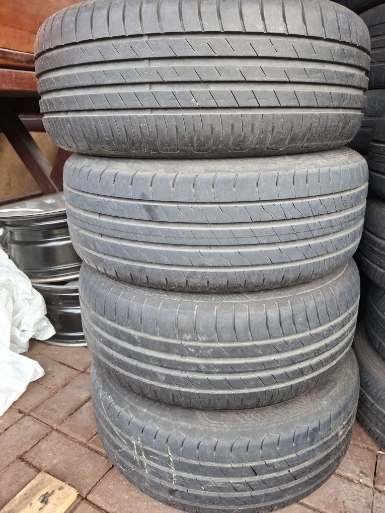 Alufelgi 16 z oponami letnimi 16 Zafira B, vectra c