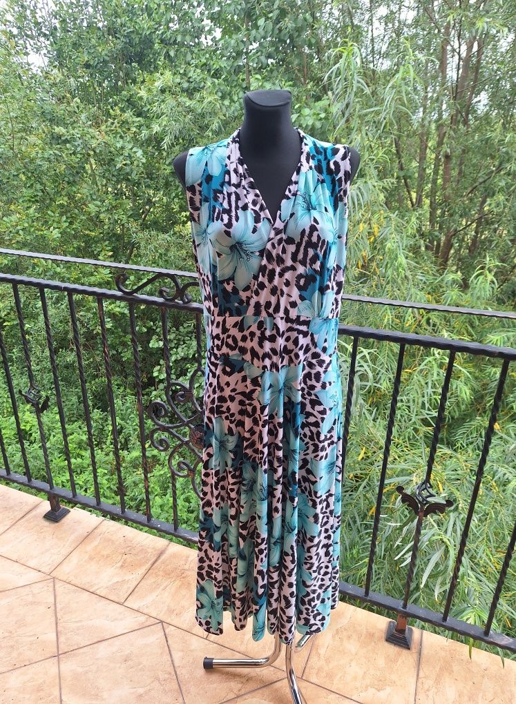Długa sukienka maxi rozmiar XL 42 / XXL 44 / XXXL 46